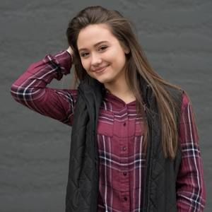 Meet your Posher, Alex